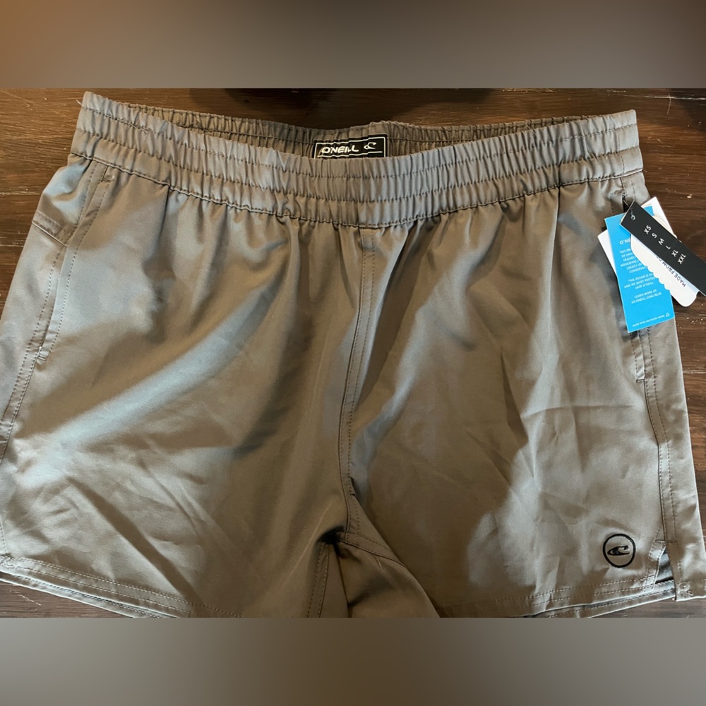 O'Neill NWT Women’s Jetties Stretch 4inch Boardshort in Gray